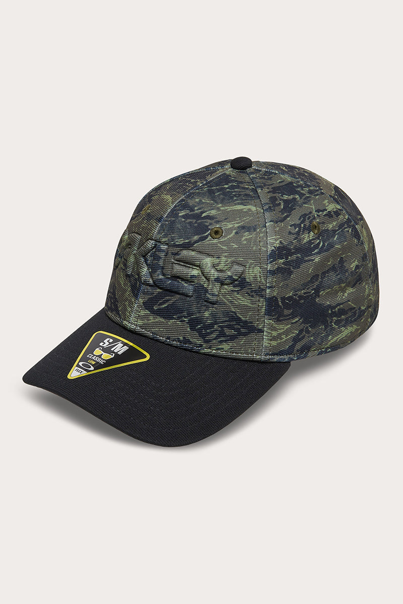 Oakley - 6 Panel Stretch Hat Embossed in Tiger Mountain Camo