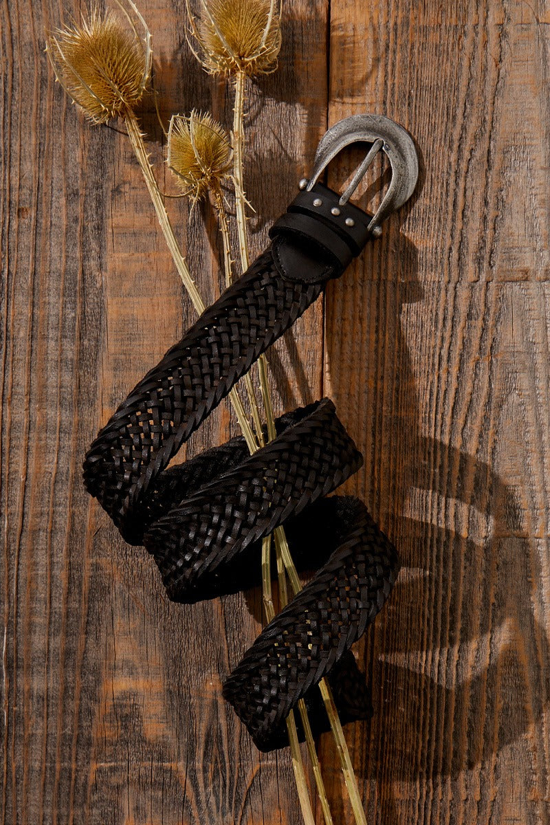 Free People - We The Free Brix Belt in Black – Blue Ox Boutique display picture 3