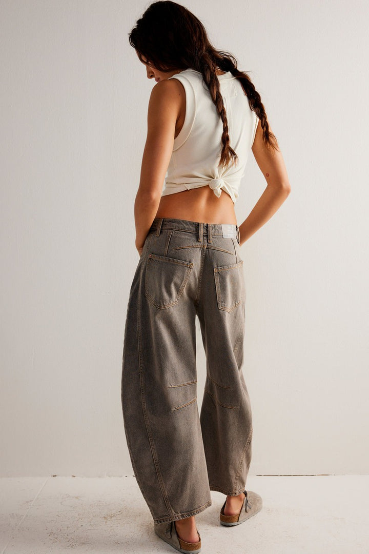 Free People - We The Free Good Luck Mid-Rise Barrel Jeans in Archive Grey