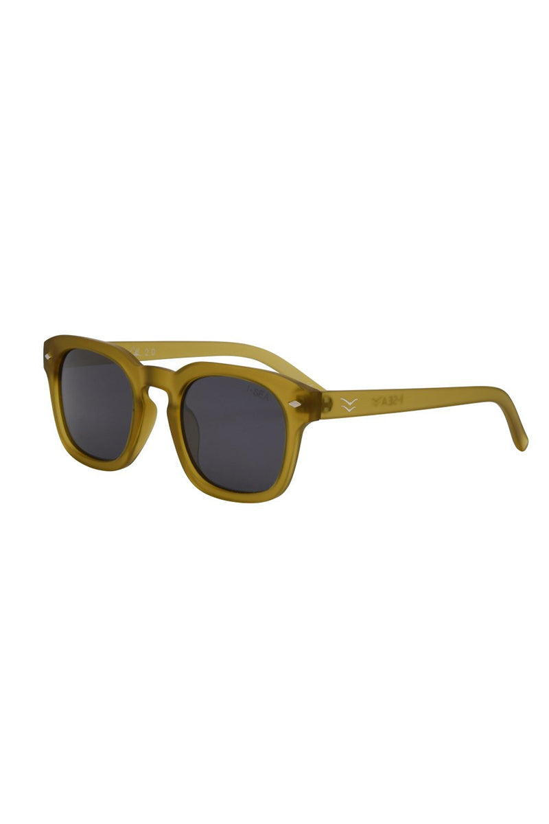 Illesteva Murdoch Clear Olive Illesteva Murdoch Clear Sunglasses I