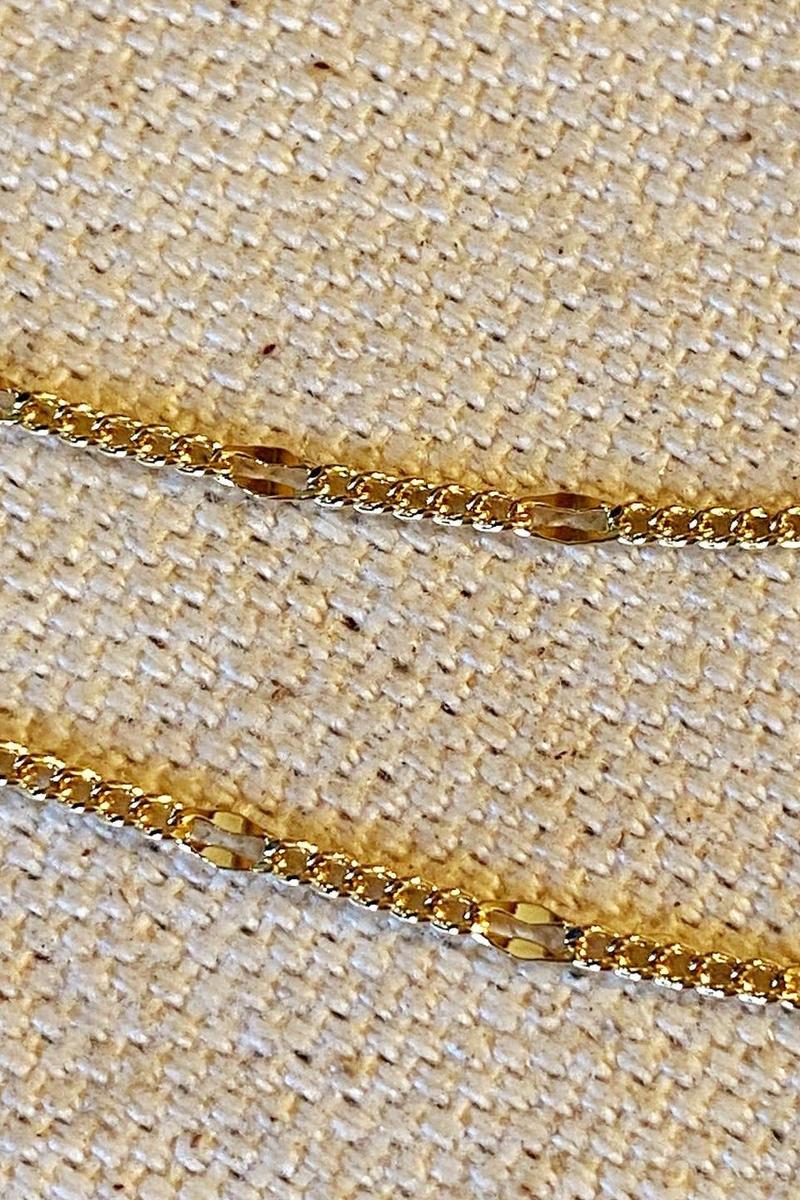 GoldFi - 18k Gold Filled Beaten Figaro Chain