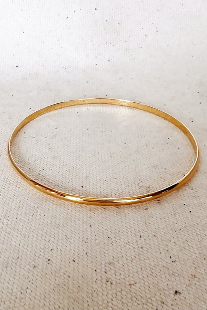 GoldFi - Plain Classic Bangle in Gold - 65mm