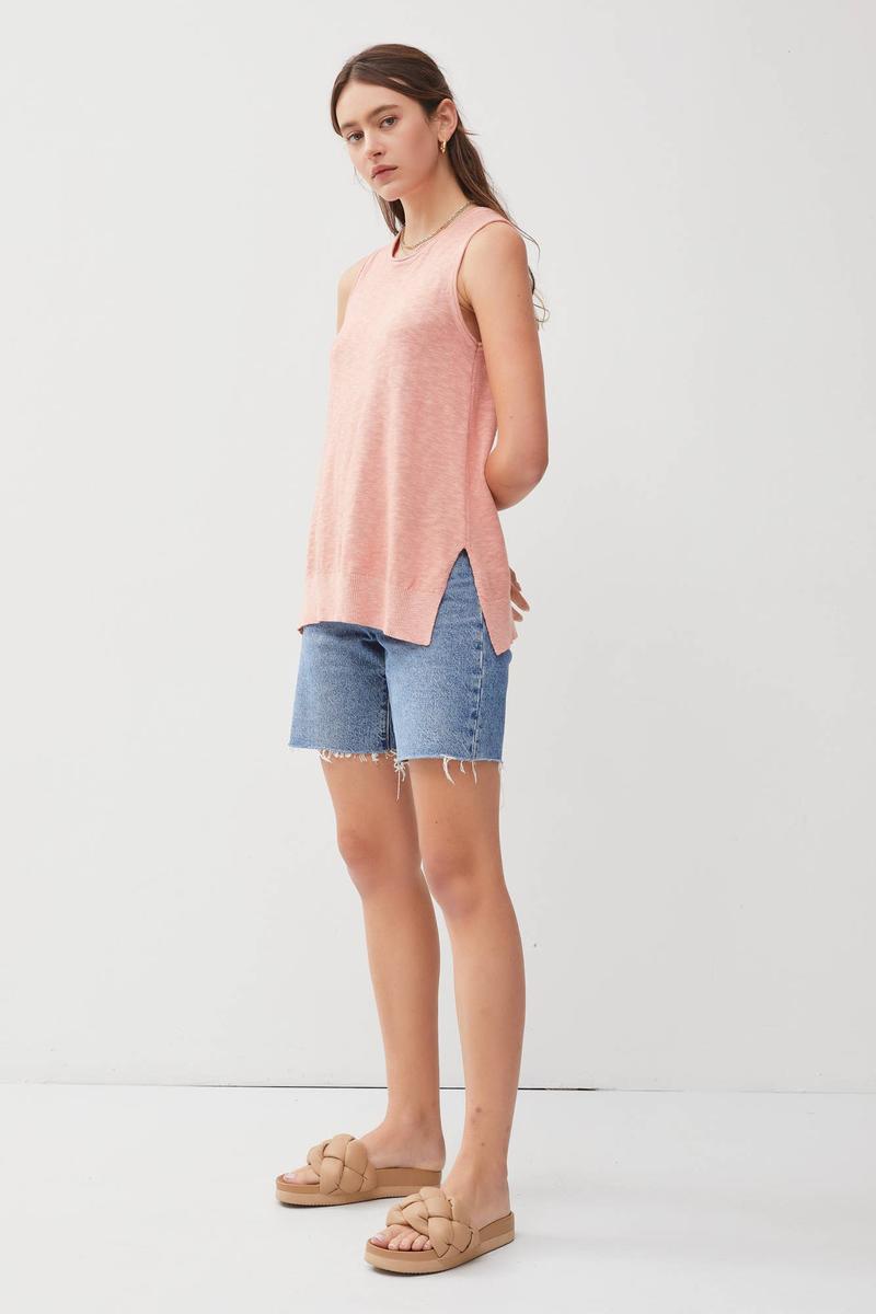 Be Cool -    Classic Pullover Raw Seam Detailed Knit Tank in Rose