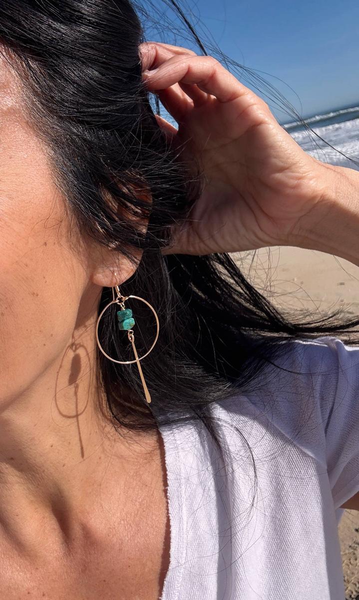 Quinn Sharp - Circle Hoops Double Turquoise Nugget in Gold