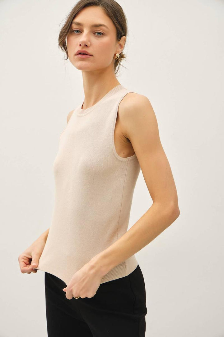 Be Cool -  Classic Crew Neck Sleeveless Slim Knitted Tank in Natural