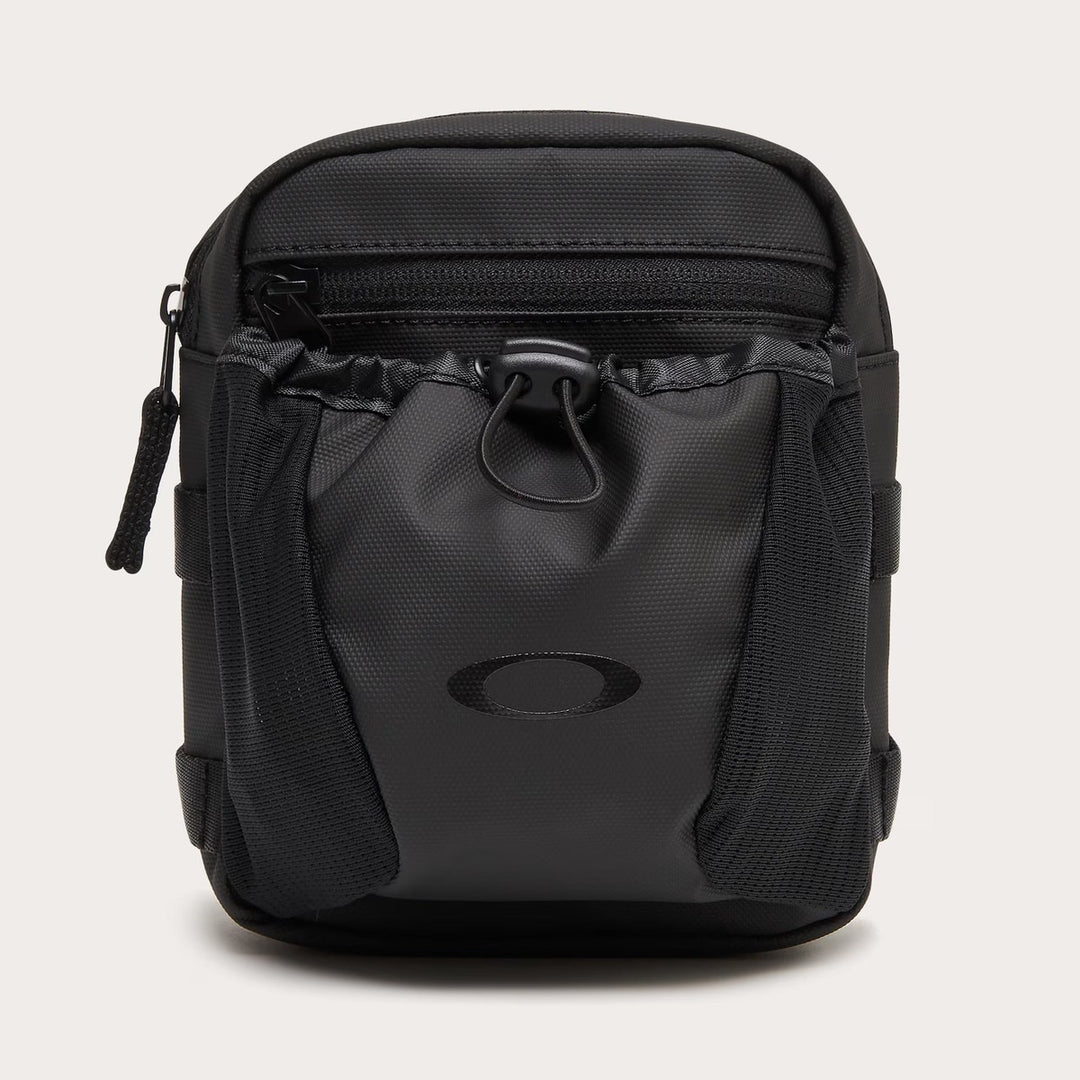 Oakley - Rover Crossbody in Blackout