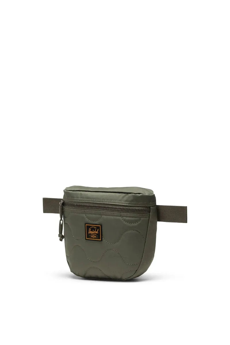 Herschel - Settlement Quilted Capsule Hip Pack in Beetle