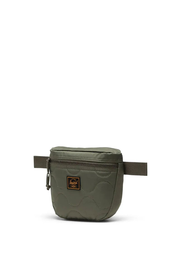 Herschel - Settlement Quilted Capsule Hip Pack in Beetle