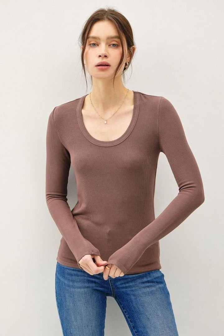 Be Cool - Ultra Soft Basic Scoop Neck Long Sleeve Tee in Choco
