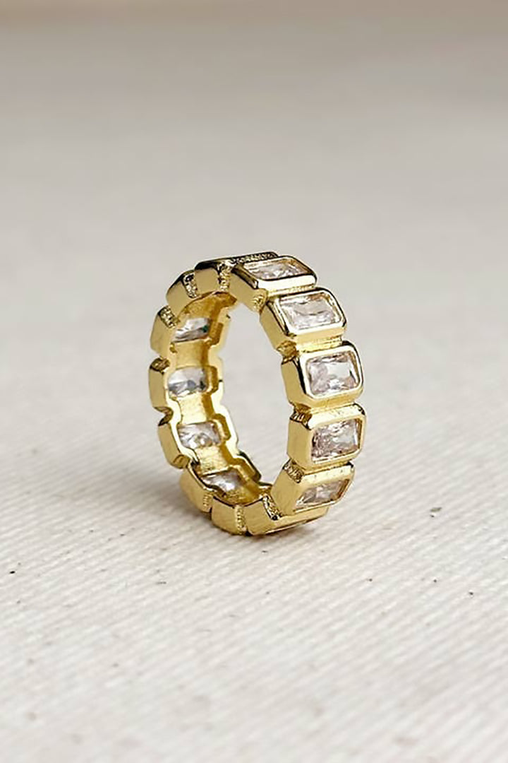 GoldFi - Chunky Cubic Zirconium Eternity Band Ring in Gold - Size 6.5