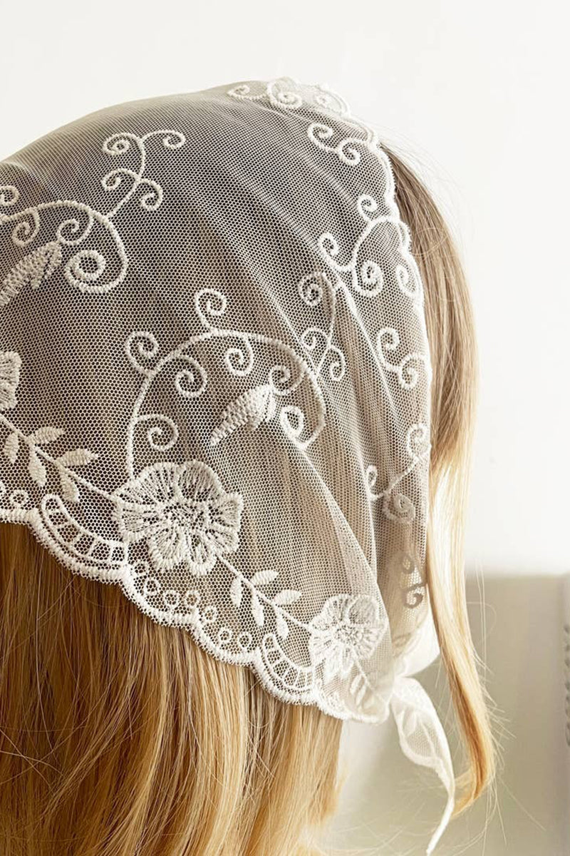 SoapElenGlen - Retro Lace Floral Head Scarf,Flower Branchtriangular Scarf