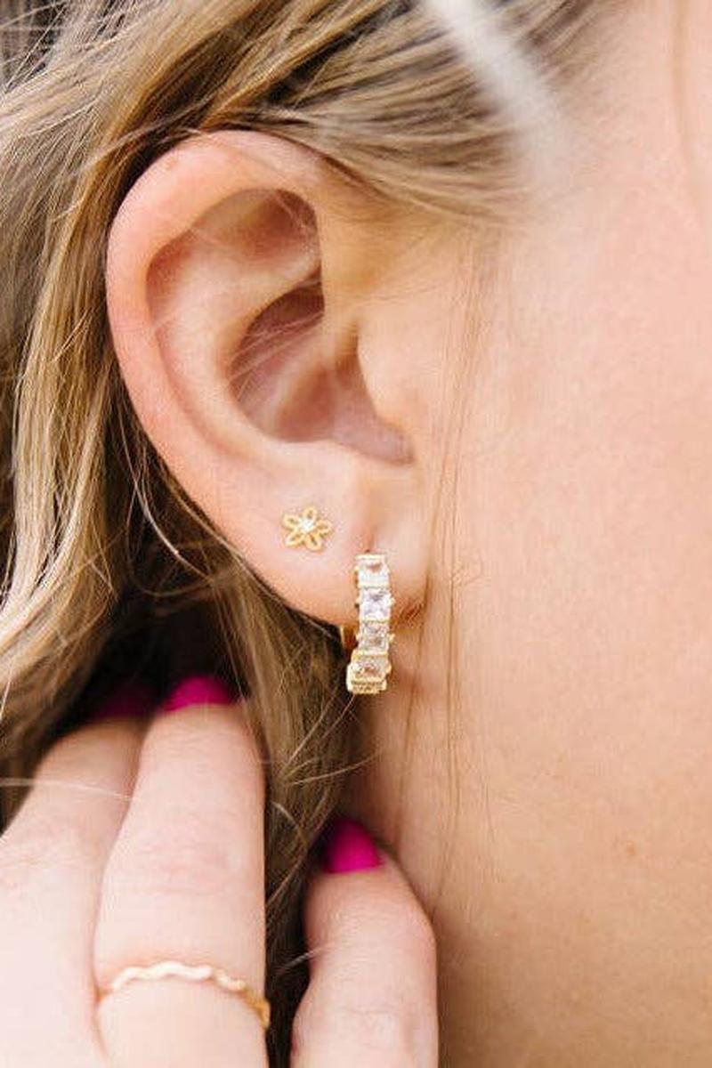 Mauve Jewelry Co. - Flower Mini Studs