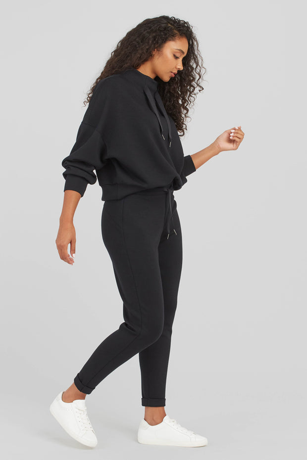 SPANX - AirEssentials Tapered Pant in Very Black – Blue Ox Boutique