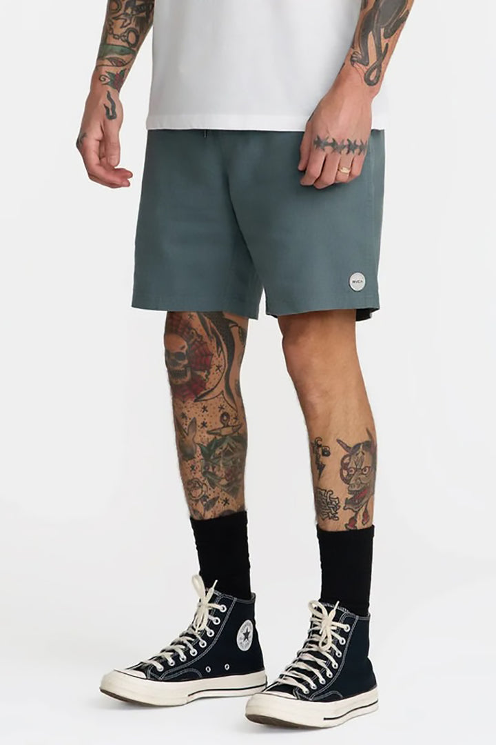 RVCA - Sands Elastic 17in. Short in Balsam Green