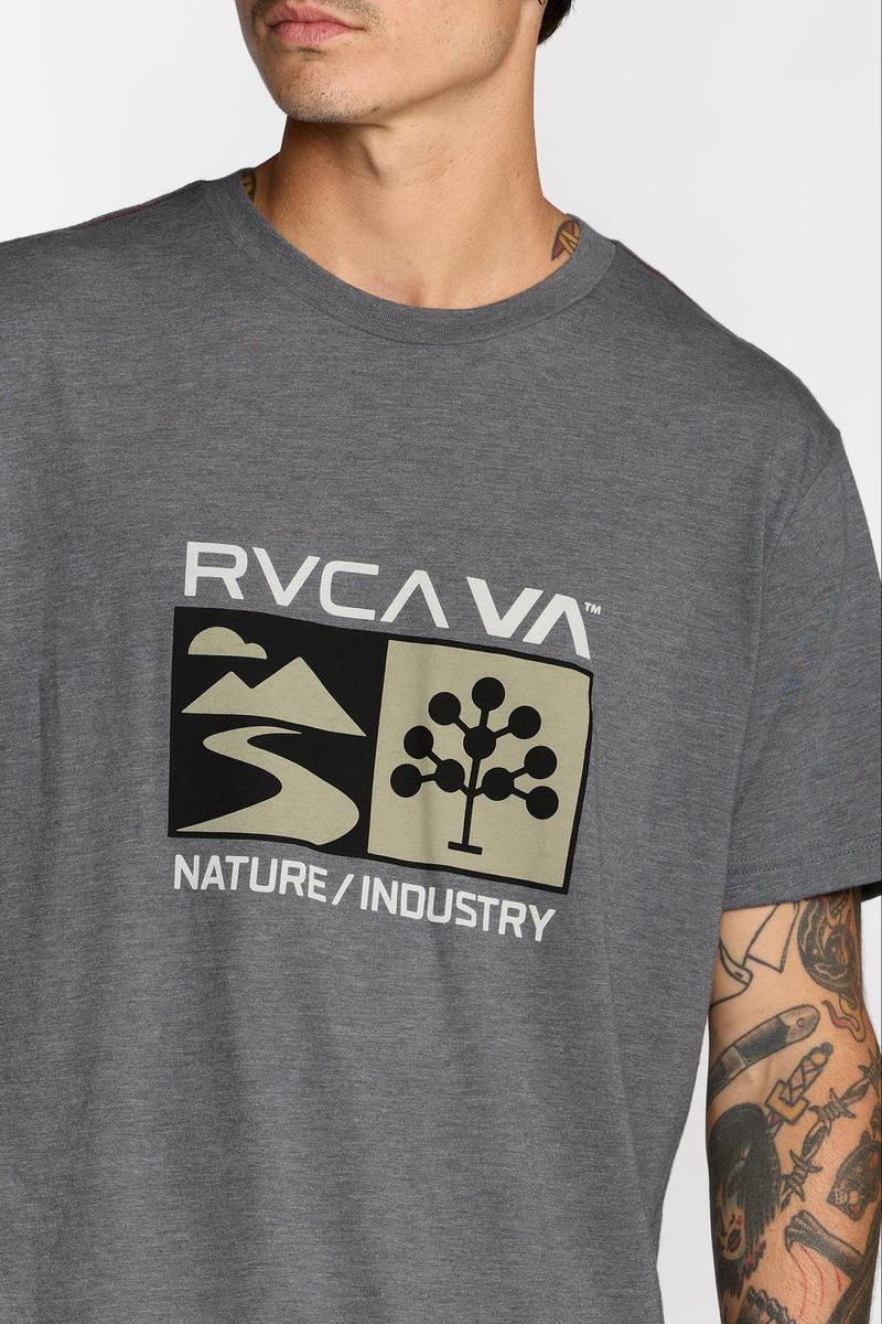 RVCA - Harvester Short Sleeve Shirt in Smoke
