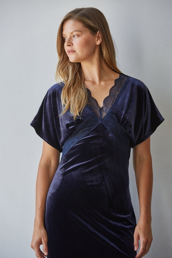 By Together - Woven V-Neck Short Sleeve Lace Trim Detail Dress