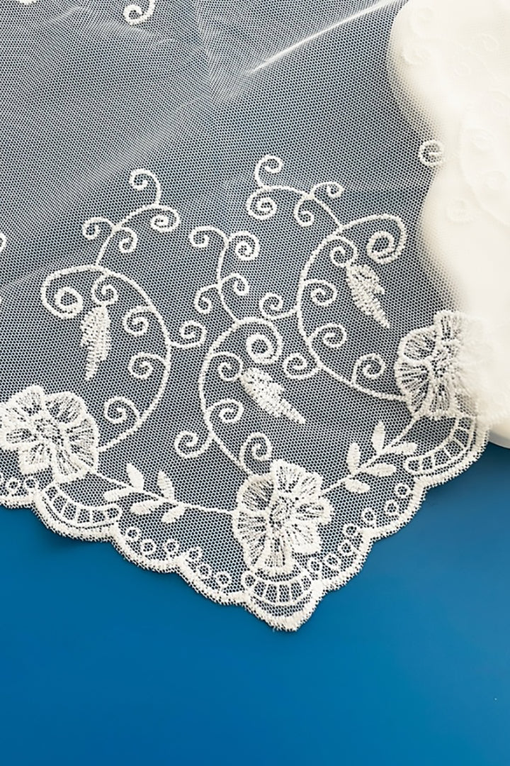 SoapElenGlen - Retro Lace Floral Head Scarf,Flower Branchtriangular Scarf