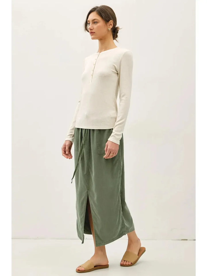 Be Cool - Modal Classic Ribbed Longsleeve Henley Basic Top in Oatmeal