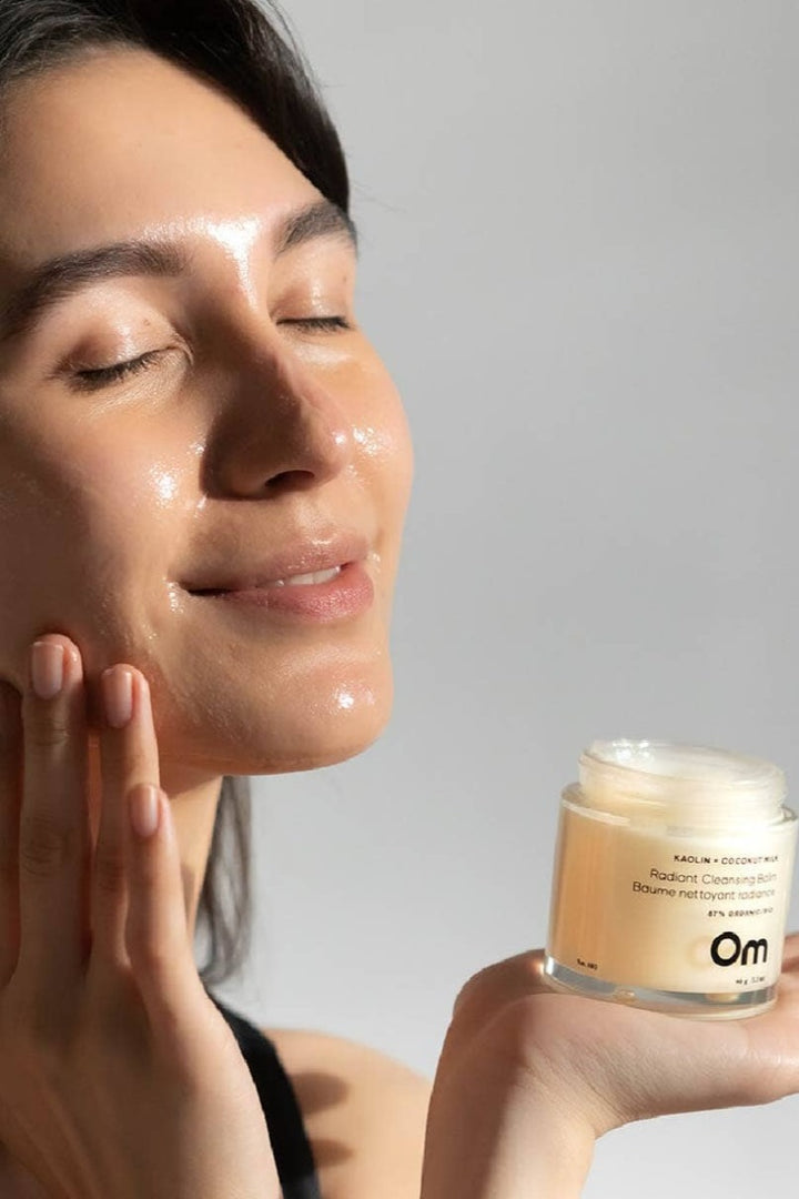 Om Organics - Radiant Cleansing Balm - Kaolin and Coconut Milk