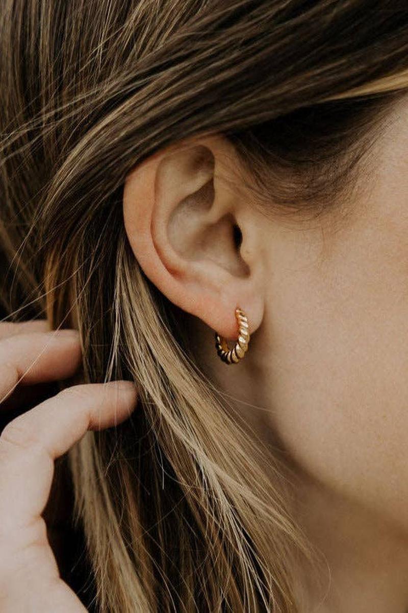 Mauve Jewelry Co. - Brooklyn Twist Hoops in Gold Vermeil