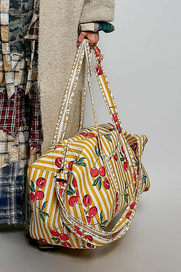 Pol Clothing - Front Pocket Quilted Adjustable Strap Bag
