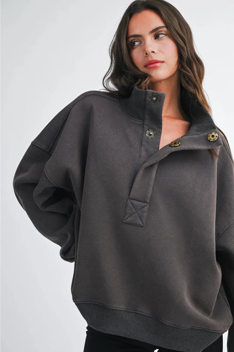 AEMI + CO - Oversized Snap Neck Pullover Sweatshirt in Granite