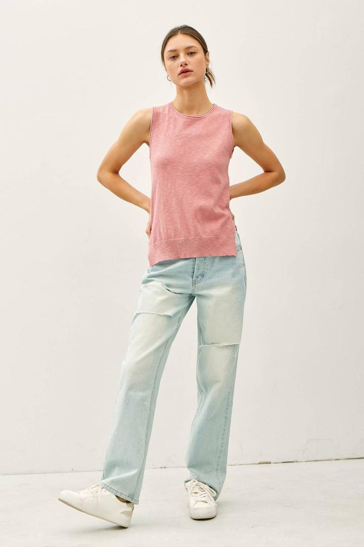 Be Cool -    Classic Pullover Raw Seam Detailed Knit Tank in Rose