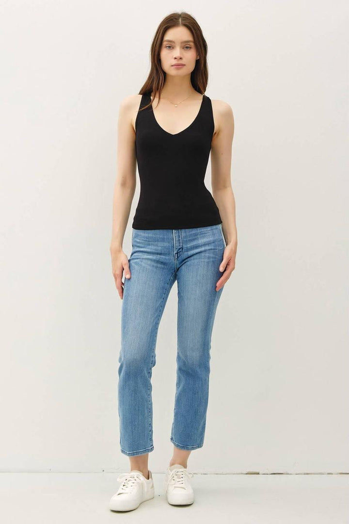 Be Cool - Basic Full Length V-Neck Tank