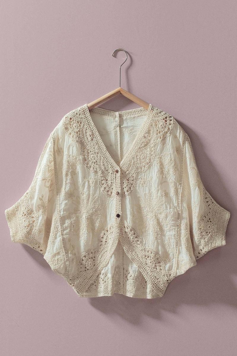 Urban Daizy - Embroidered Lace Button Front Top in Natural