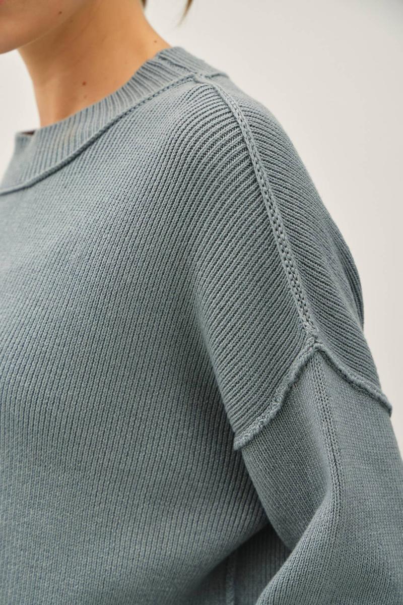 Be Cool - Ribbed Knit Sweater With Raw Seam in Teal