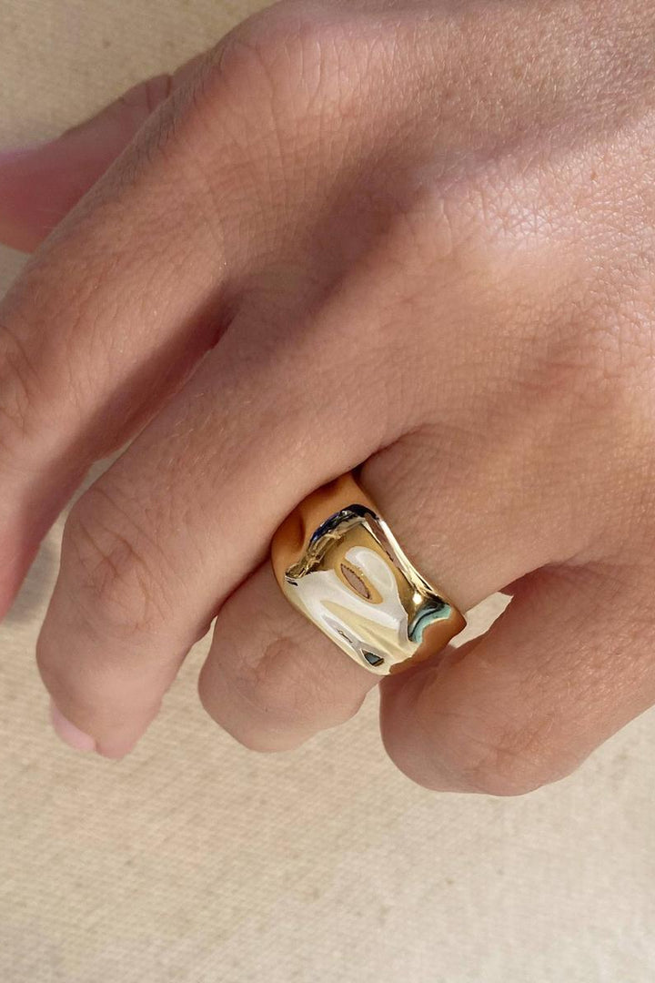 GoldFi - 18k Gold Filled Wavy Wide Band Ring