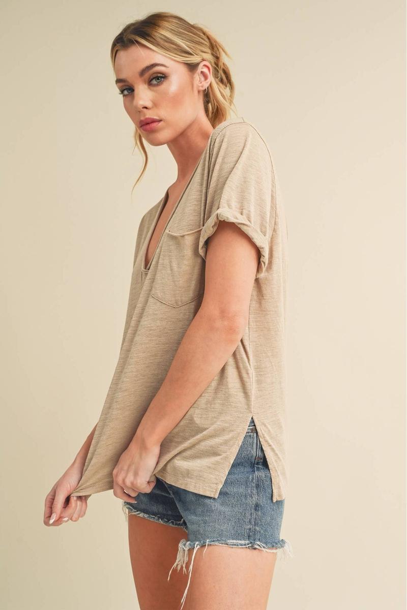 AEMI+CO - Zoie V-Neck Short Sleeve Tee in Oat