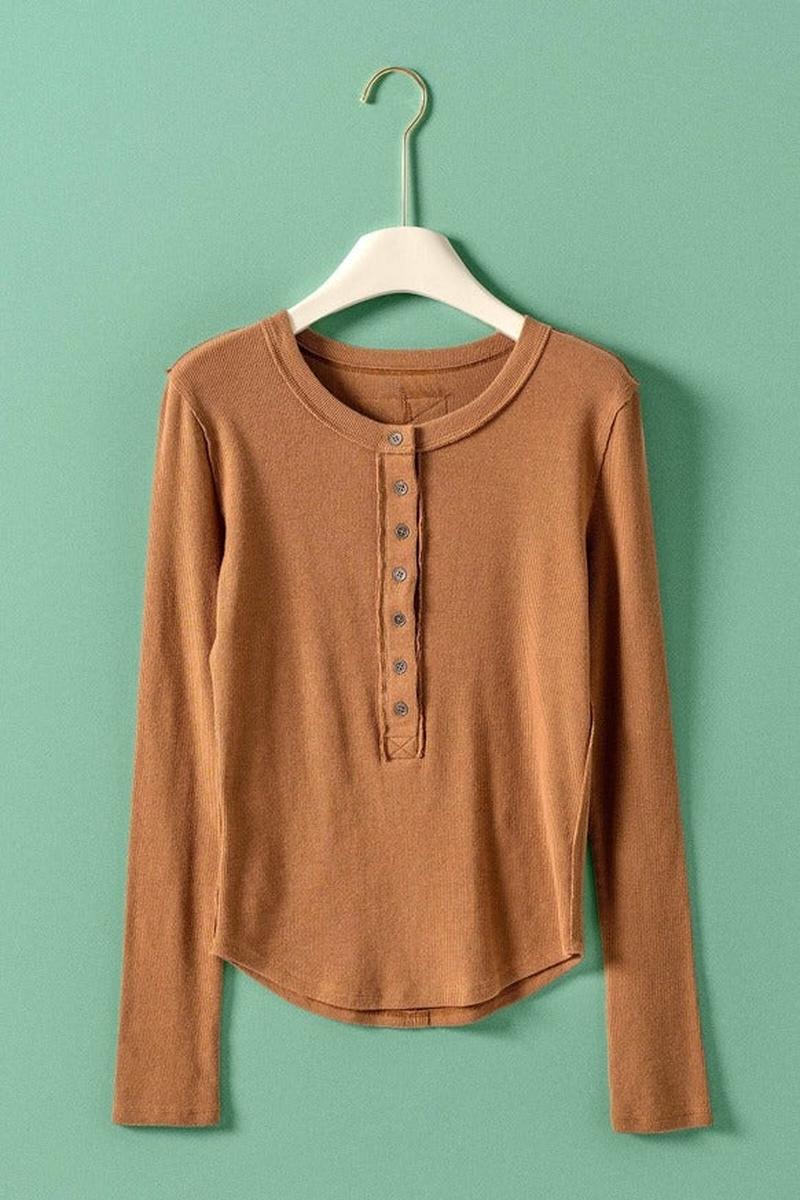 Urban Daizy - Ribbed Henley Long Sleeve Top