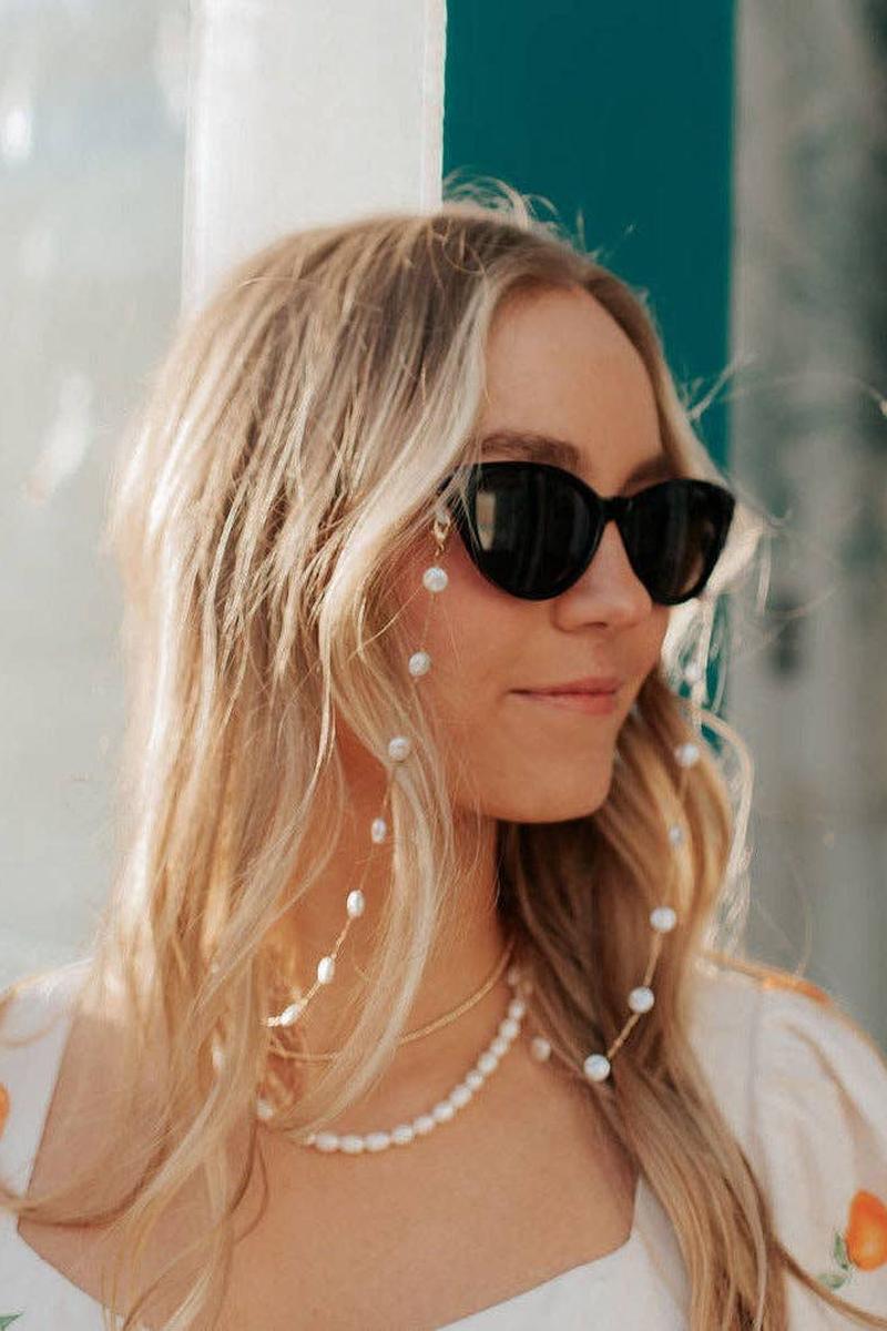 Mauve Jewelry Co. - Pearl Sunglasses Chain