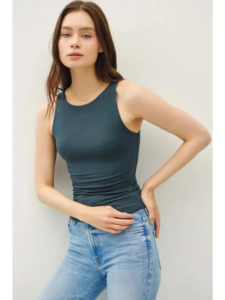Be Cool - Basic Double Lined Boat Neck Tank