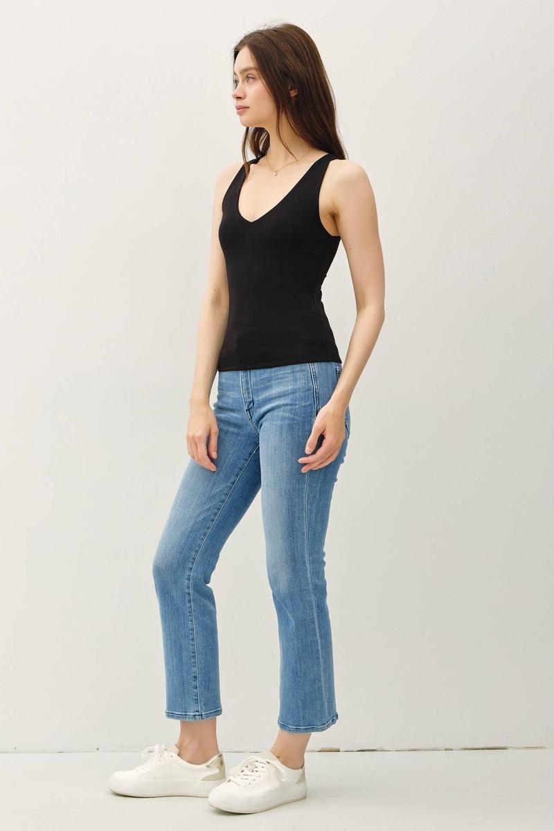 Be Cool - Basic Full Length V-Neck Tank
