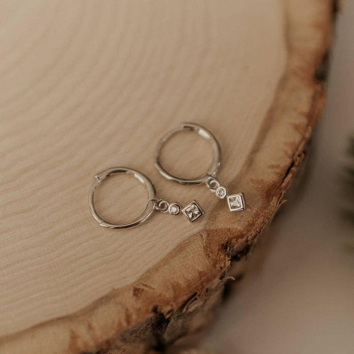Mauve Jewelry Co. - Willow Diamond Dangle Hoops in Gold Vermeil