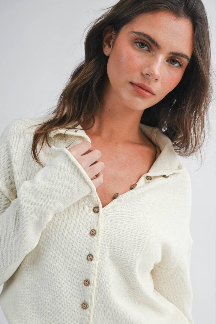 AEMI + CO - Button Front Cropped Knit Cardigan in Cream