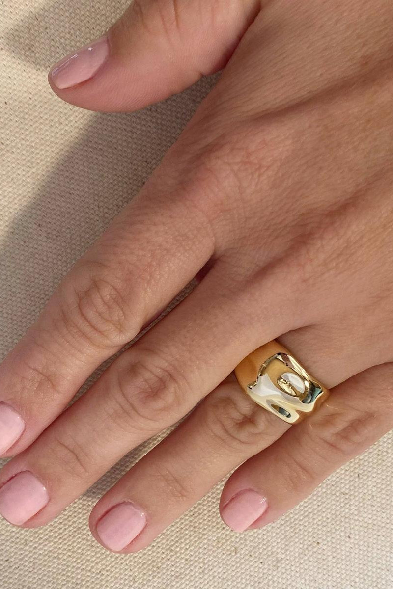 GoldFi - 18k Gold Filled Wavy Wide Band Ring