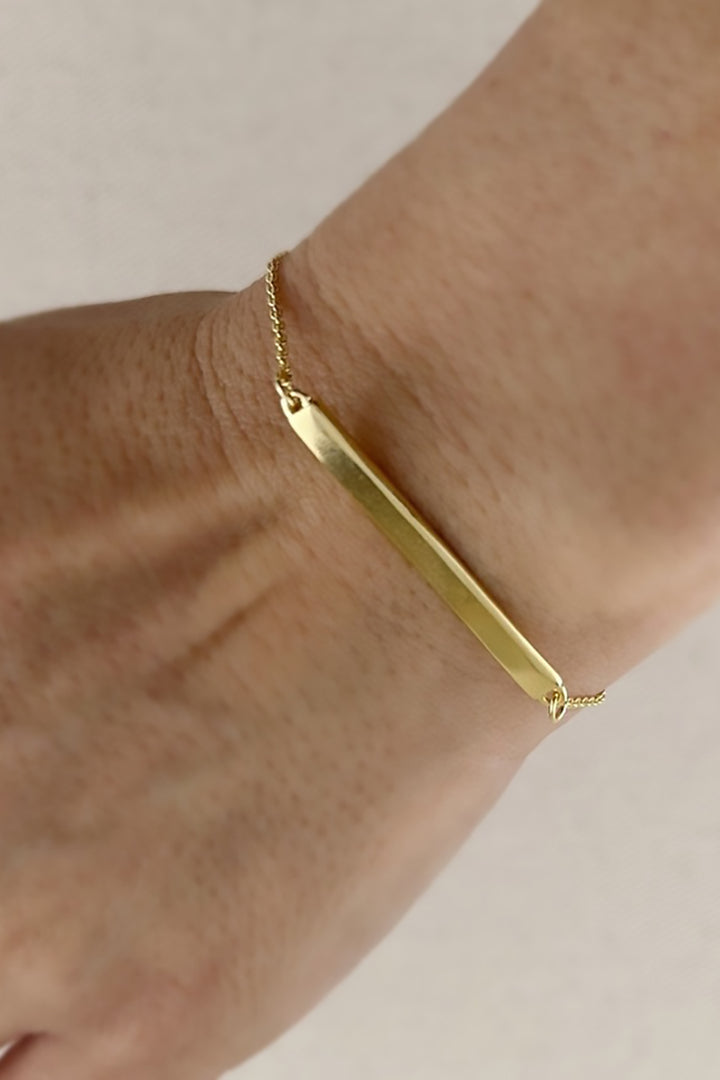 GoldFi - 18k Gold Filled Polished Bar Bracelet