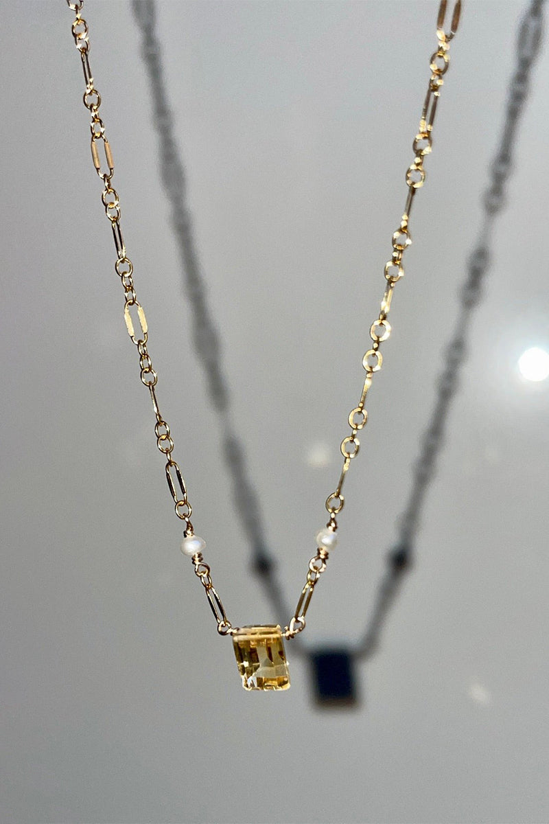 Tree Myriah - Citrine Necklace in Gold