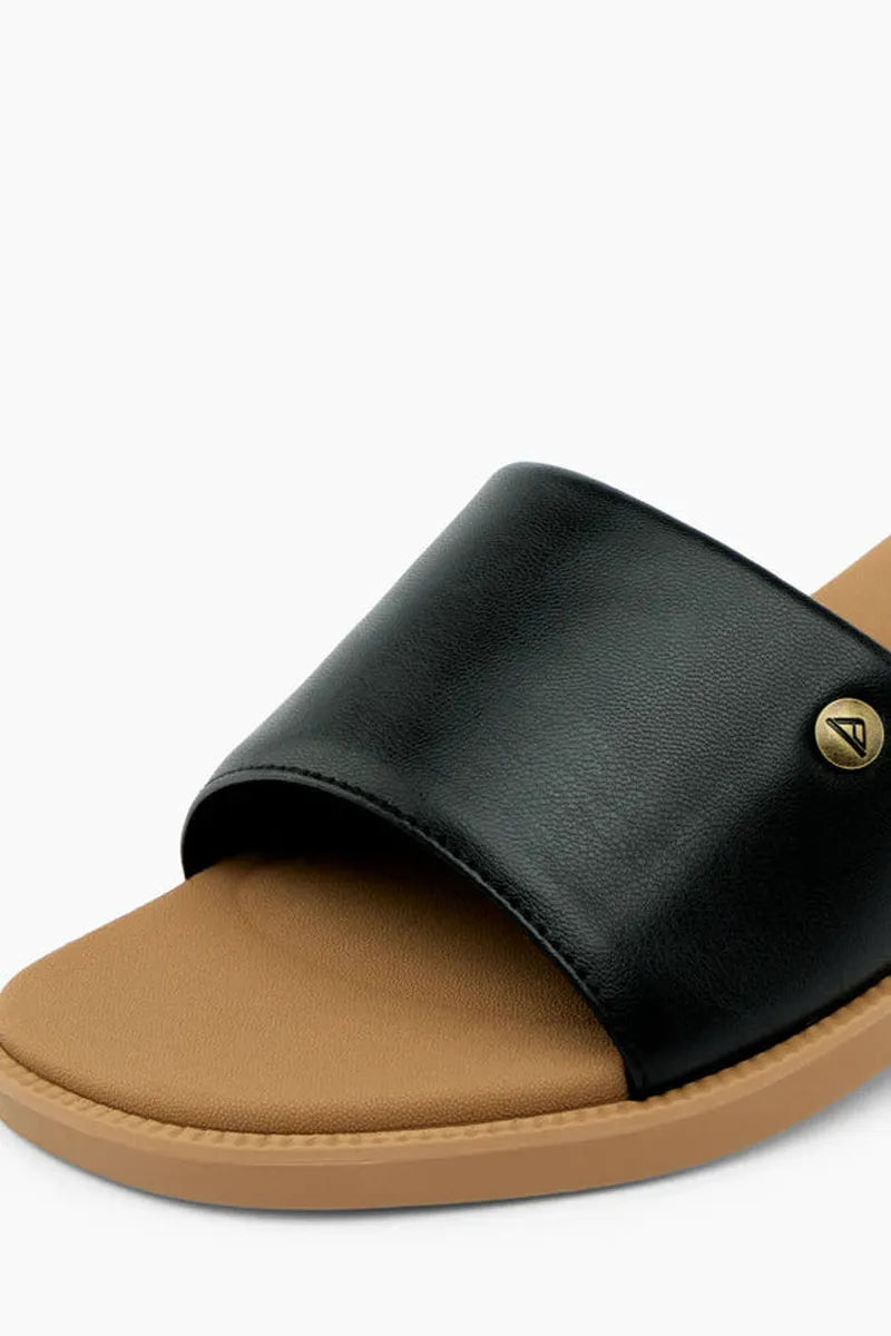 Reef - Sunny Arrianah in Black