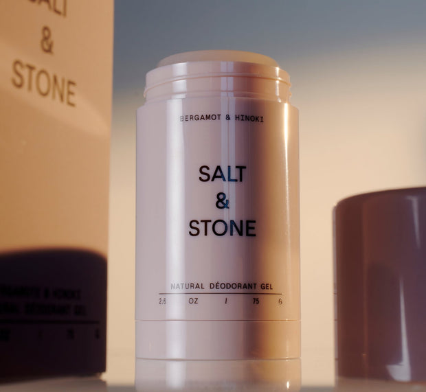 SALT & STONE - Natural Deodorant in "Bergamot & Hinoki"