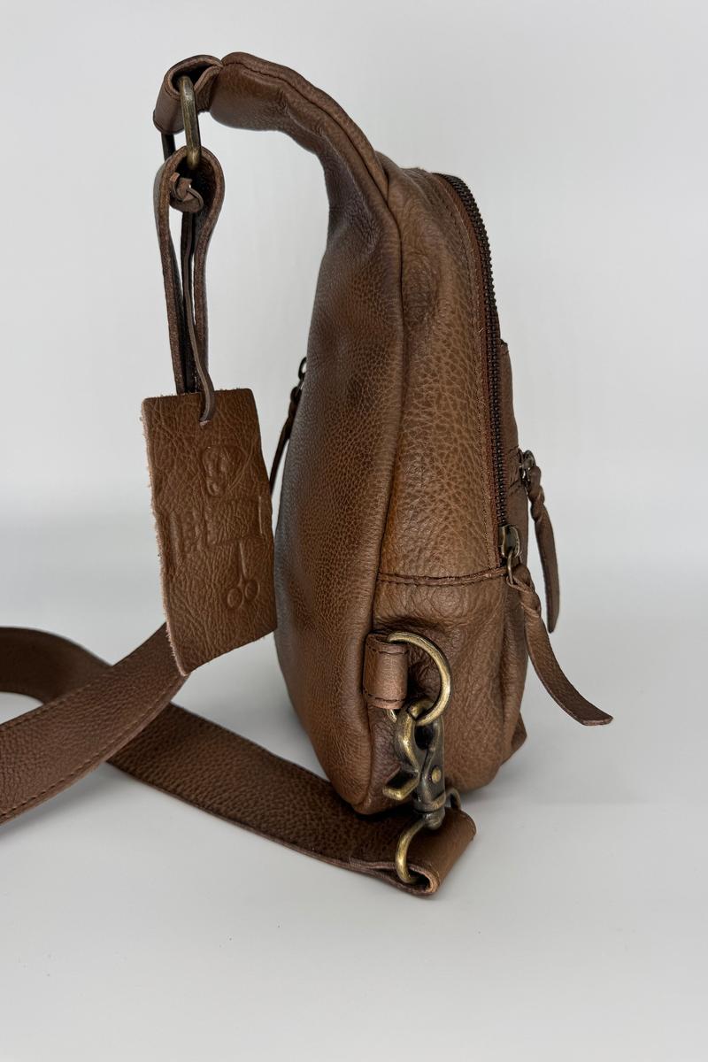 Cut n' Paste - Noa Sling Bag in Brown