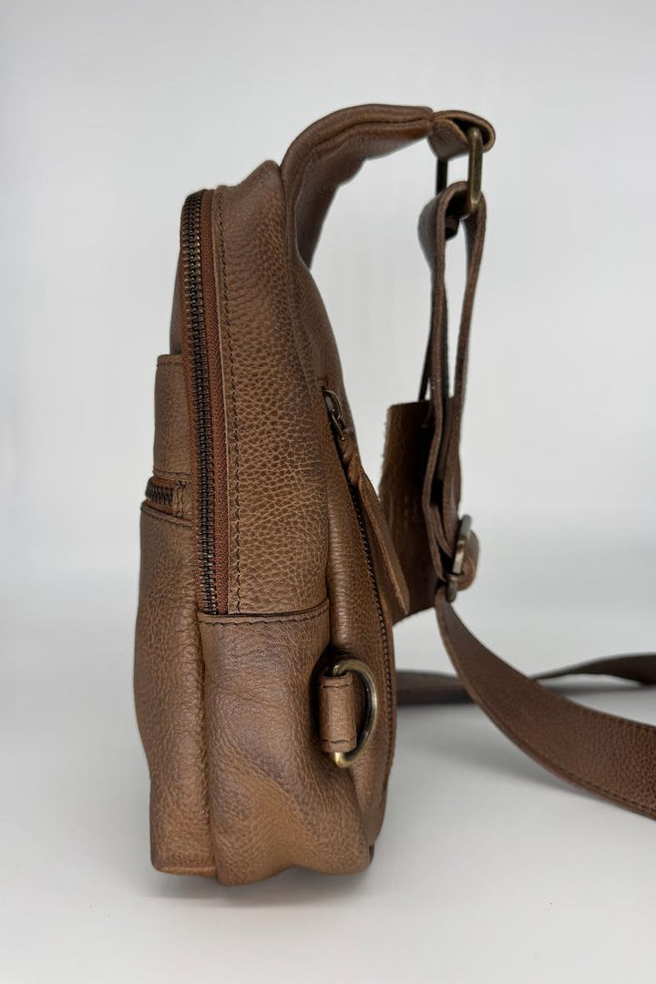 Cut n' Paste - Noa Sling Bag in Brown