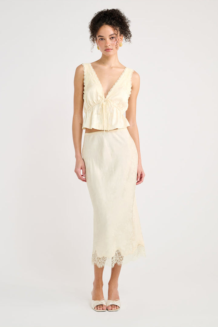 RUMORED - Lady Lace Top in Ivory Jacquard
