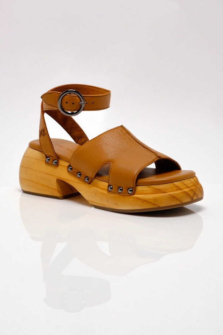 Free People - Carson Clog in Luggage Leather