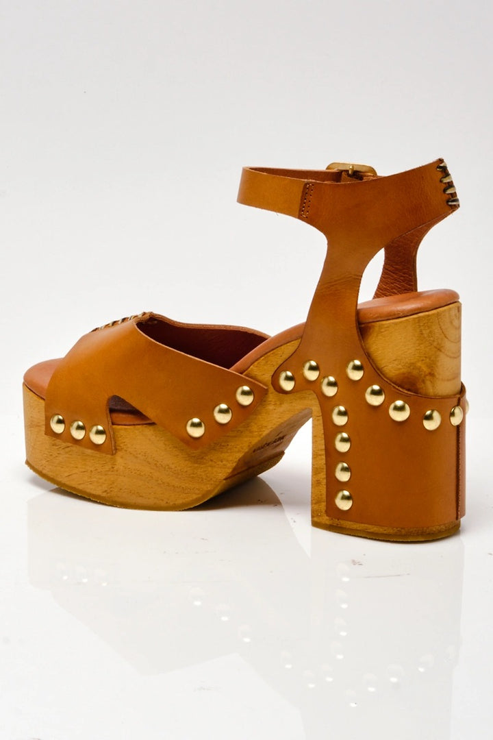 Free People - Cecily Clogs in Luggage
