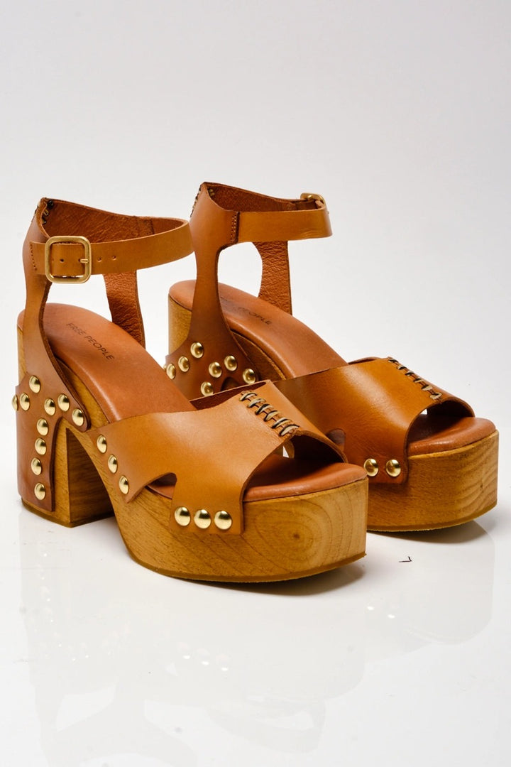 Free People - Cecily Clogs in Luggage
