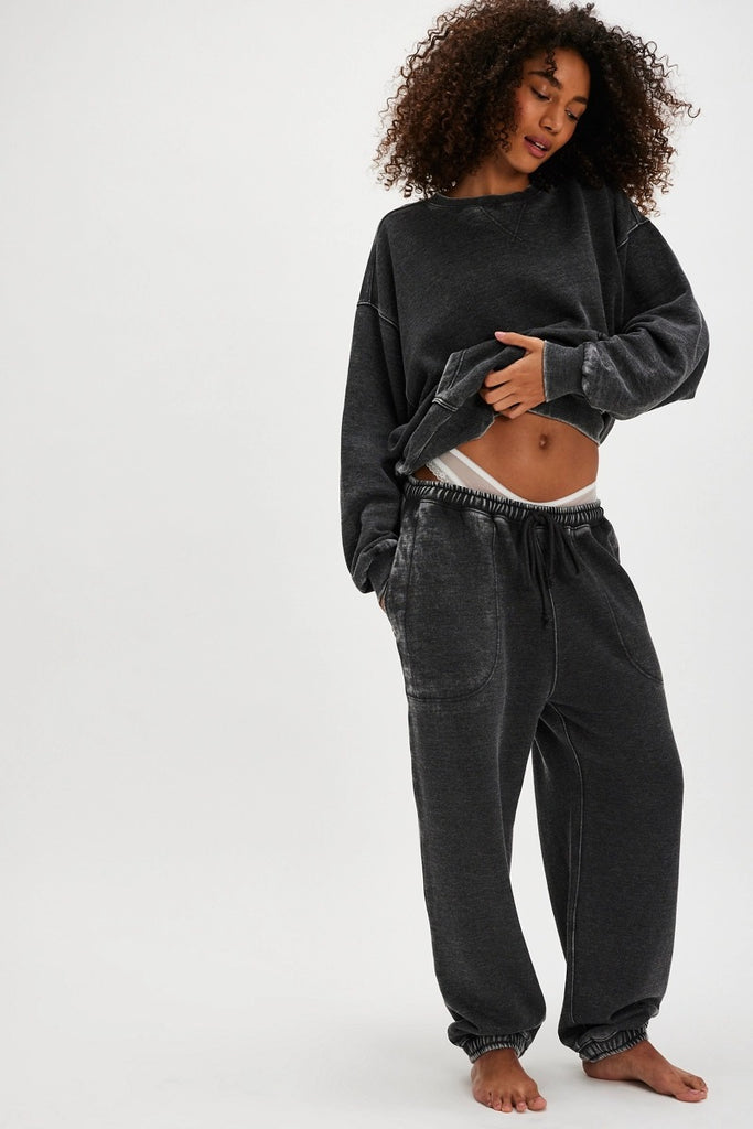 Free People - Slow It Down Joggers in Black – Blue Ox Boutique